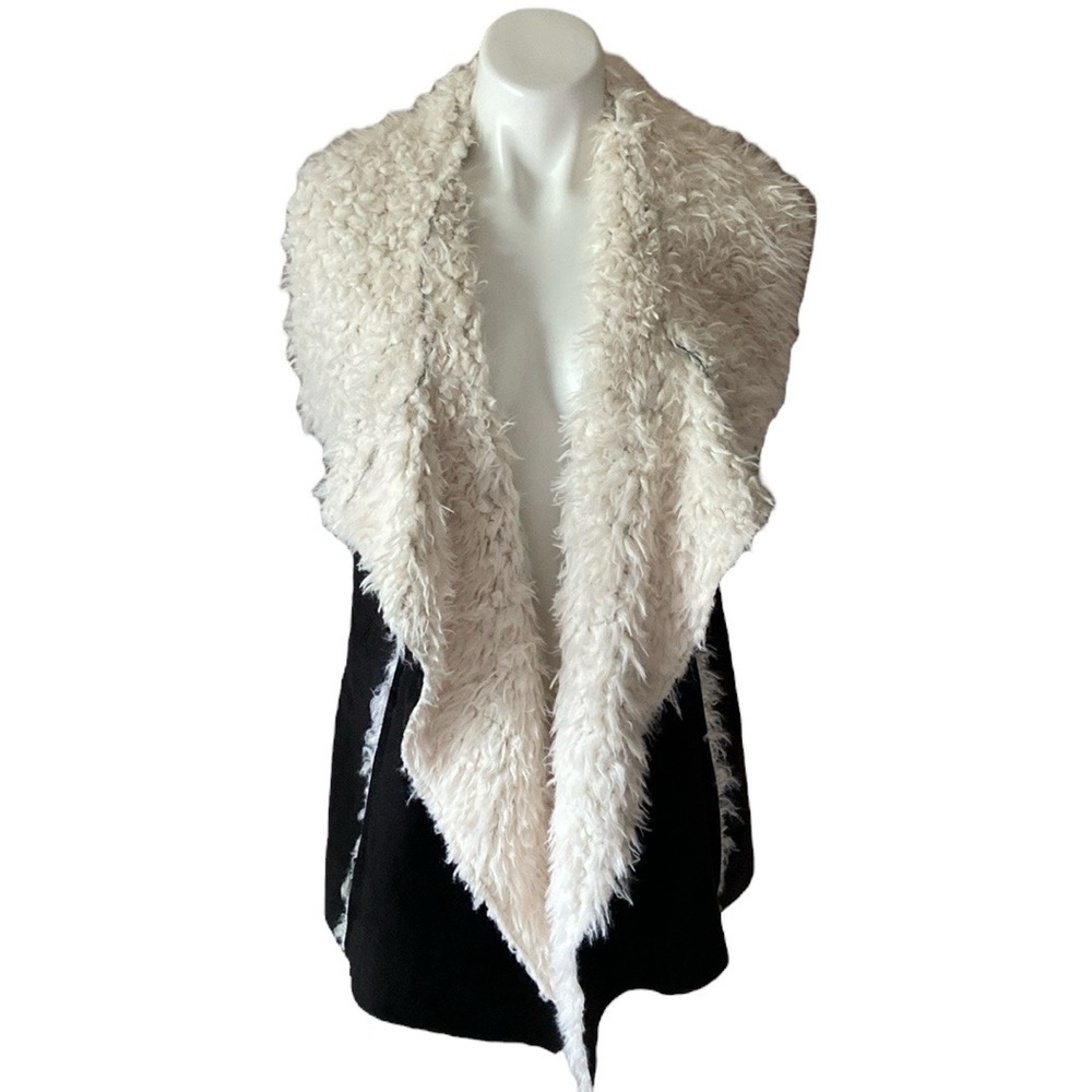 A&O International Black And Cream Sherpa Vest